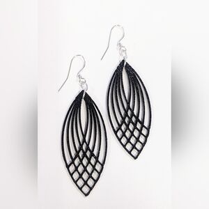 3D printed Geometric earrings.